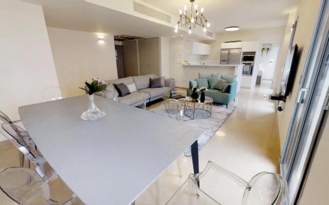 Rental Israel-Mamila Residences 14