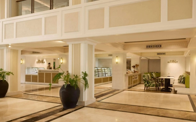 Dusit Thani Pattaya - фото 2
