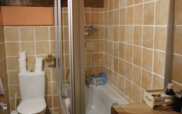 La Perezosa & Yoga Hostel