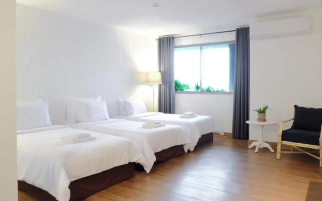La Mai Hotel
