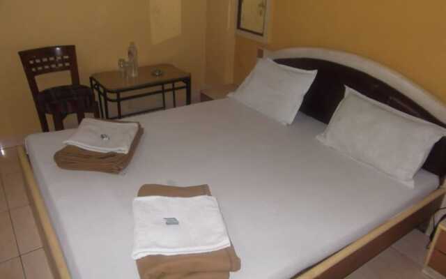 Hotel Palms