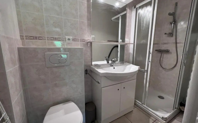 Petit Lutin 1 - Studio dans chalet sur les pistes