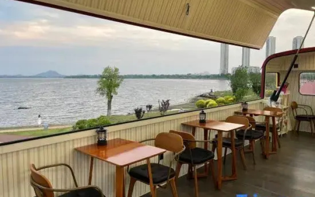 OneZroOne homestay