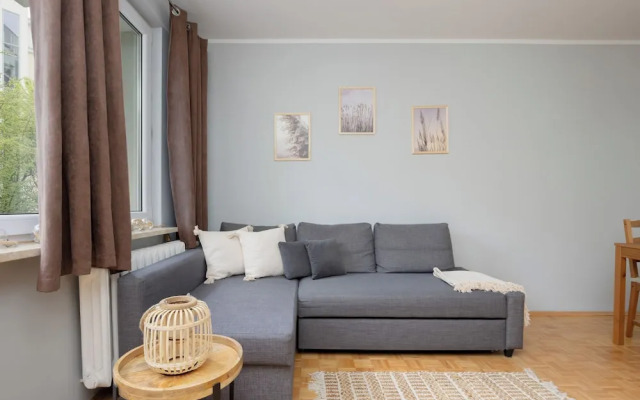 Wilanowska Studio Warsaw by Renters