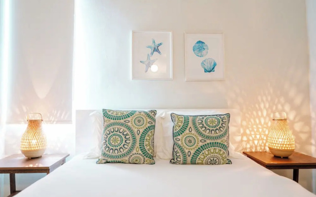 Santurce Urban Lodge