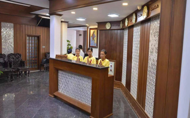 Hotel Yadanar Oo