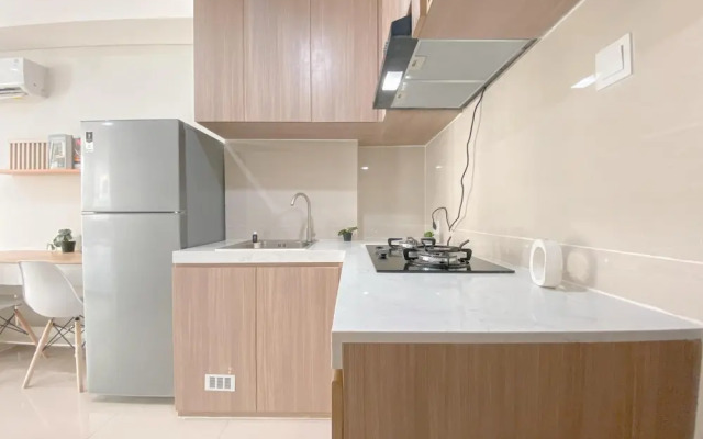 Fully Furnished and Cozy Studio Daan Mogot City Apartment