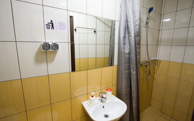 Samsonov Hotel on Goncharnaya 8