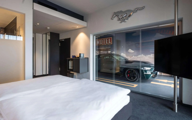 V8 Hotel Köln