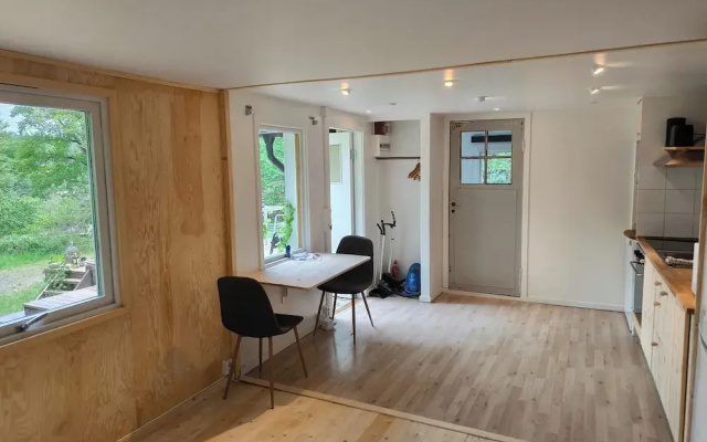 Cozy Tiny House Retreat in Stockholm Archipelago