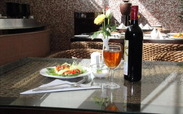 Golden Tulip Lucknow