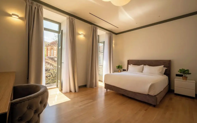 Whisper Athens Suites.