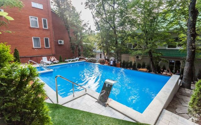 Hotel complex Villa Alla