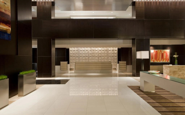 Loews Atlanta Hotel