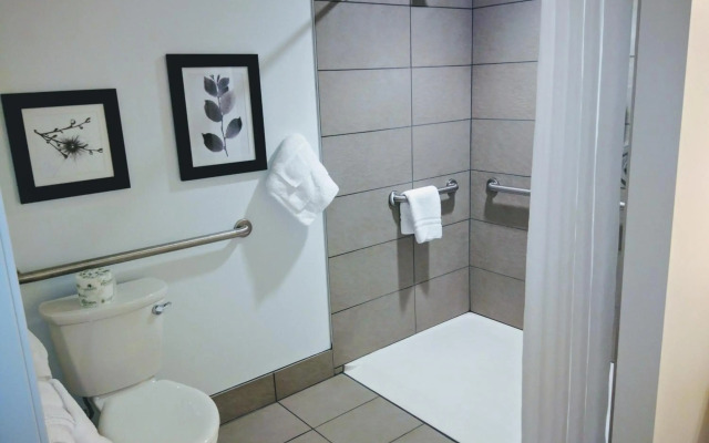 Country Inn & Suites by Radisson, Seattle-Tacoma International Airport, WA