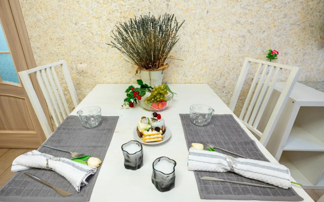 Apartments on Fedor Abramov Street 8