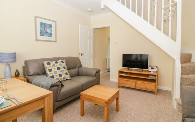 5 Malting Court