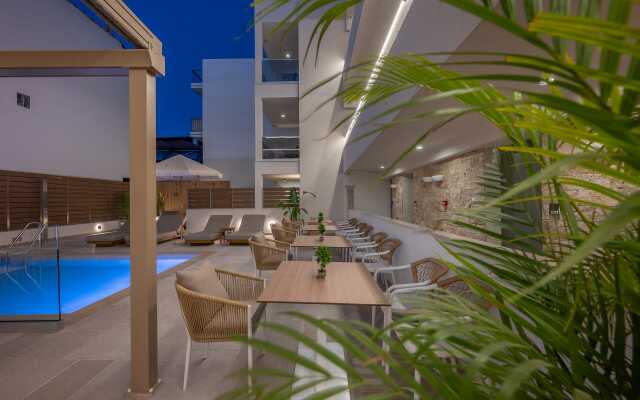 Sandy Seaside Suites