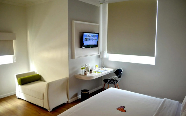 MaxOne Signature Glodok Jakarta