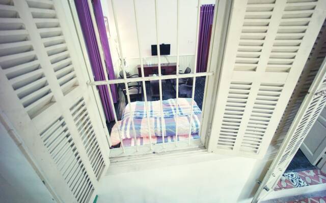 Hanah's Tiny Hanoi Homestay
