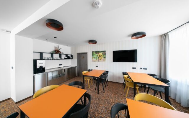 Hotel Diana