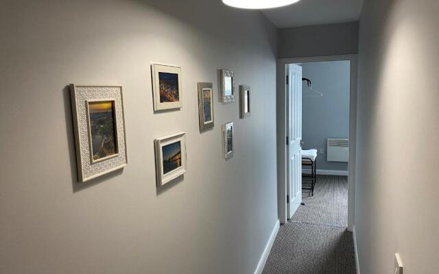 Blackpool Sleepover Apartment 5 Free Parking Sleeps 6