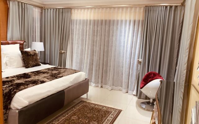 KMMADM Holiday Home