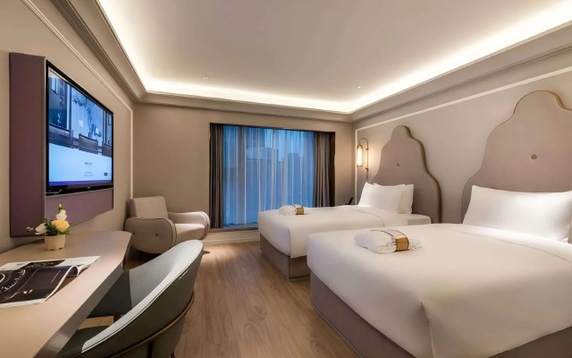 Mercure Wuhan Yangluo