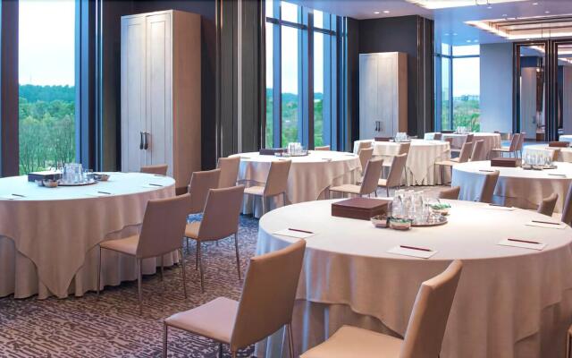 New World Guiyang Hotel
