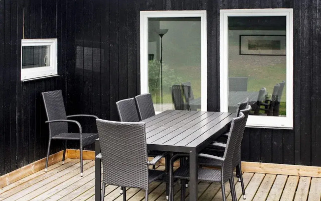 8 Person Holiday Home in Hals-by Traum