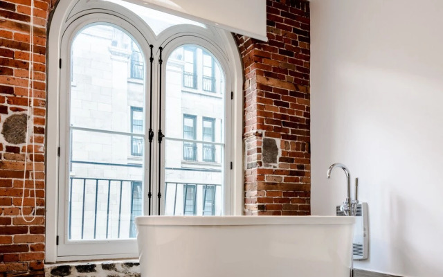 1861 Grand Loft in Old Port by Nuage
