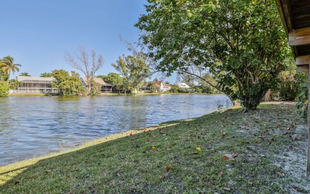 The Lakeside Beach 2 Bedroom Home