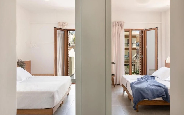 Lofos Casteli Sunlight