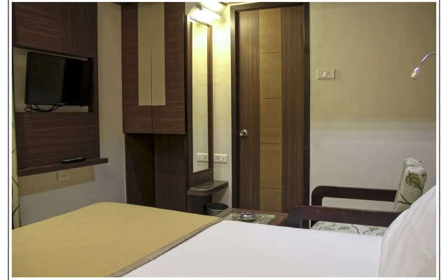 Hotel Prem Nivas