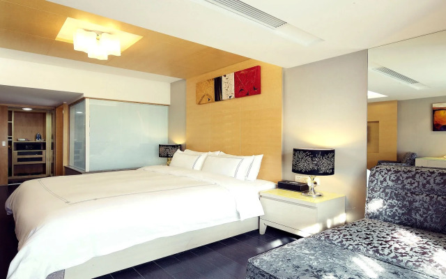 Sun Flower Hotel and Residence