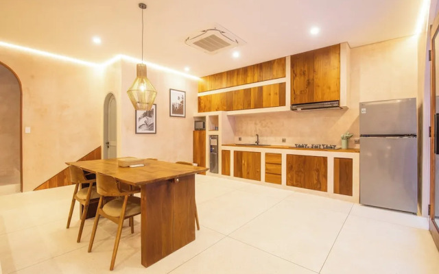 Sleek 2BR Villa, 5 Minutes to Bingin Beach