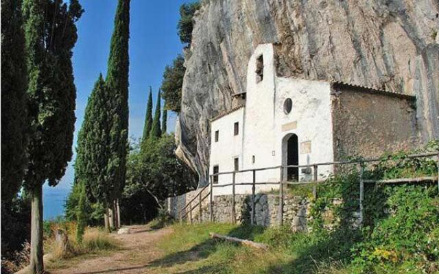 Appartamenti Serena - La Grotta