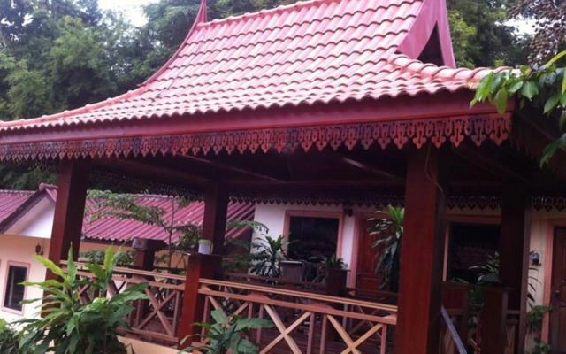 PXT Hotel