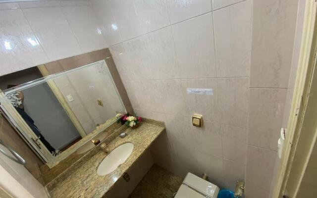 Copacabana ao lado do Metrô