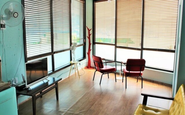 Paris House Yeosu