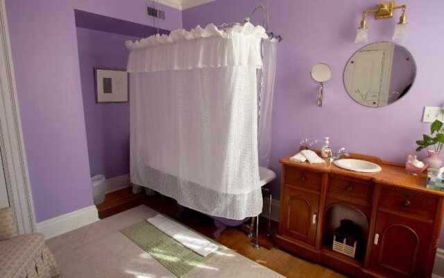 Springbank House Inn