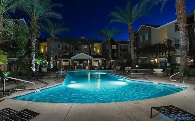 Heart of Phoenix By Signature Vacation Rentals