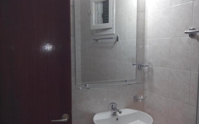 Alex Apartments