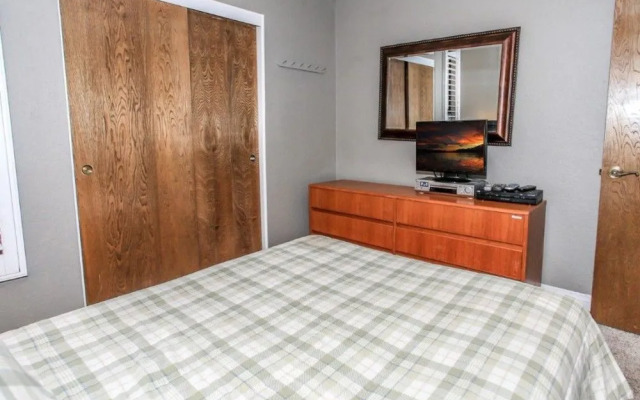 Boulder Bay Lakeside Suite Condo