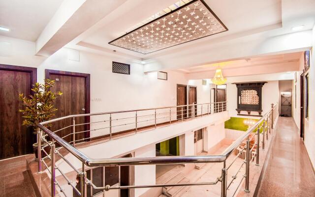 FabHotel Himanshi