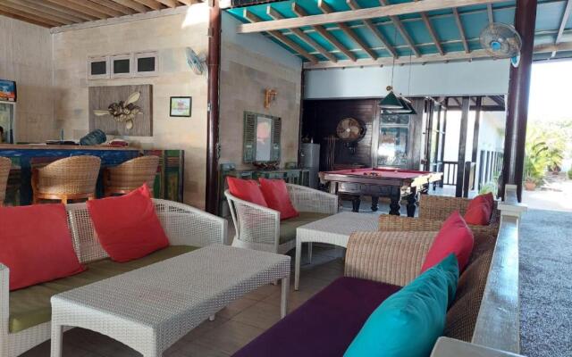 Kura Kura Beach Resort