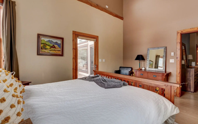 400 Whispering Pines Dr. (Private Home) Holiday home 5