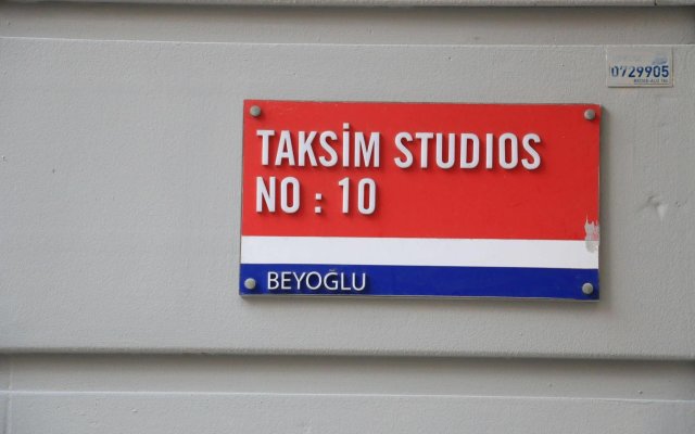 No. 10 Taksim Studios