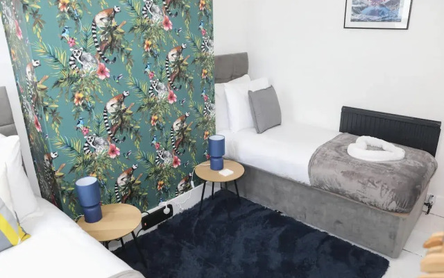 Hove and Away With Garden By My Getaways