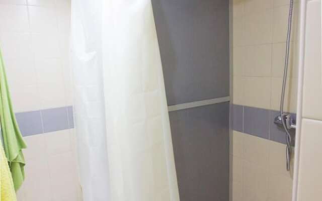 Dekabristov U Isaakiya Apartments